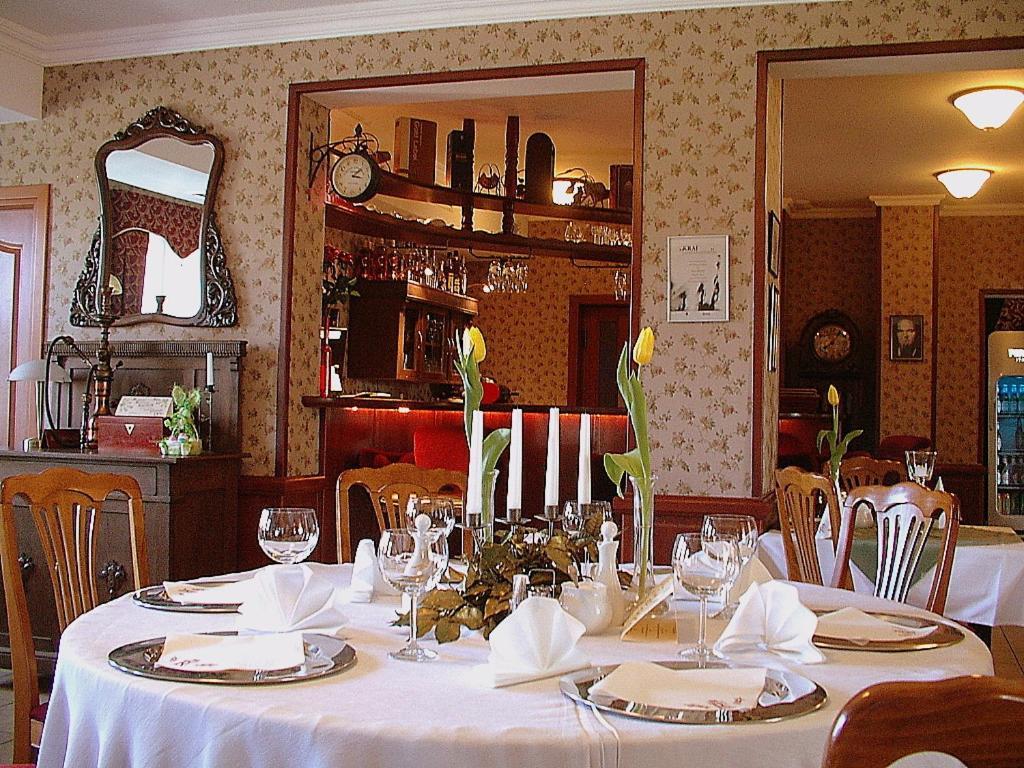 Hotel Regius Ополе Екстер'єр фото