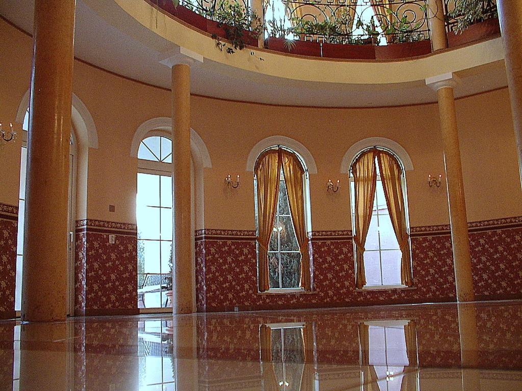 Hotel Regius Ополе Екстер'єр фото